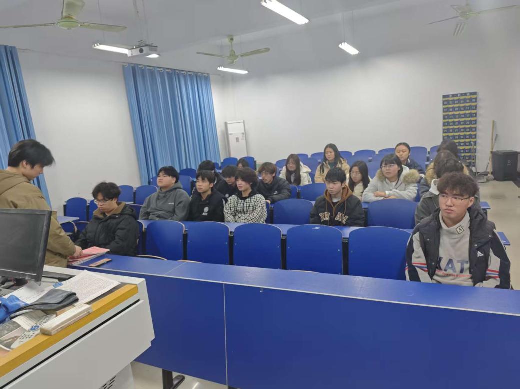 E:/电影/微信图片_20260609173152_2116_191.jpg微信图片_20260609173152_2116_191