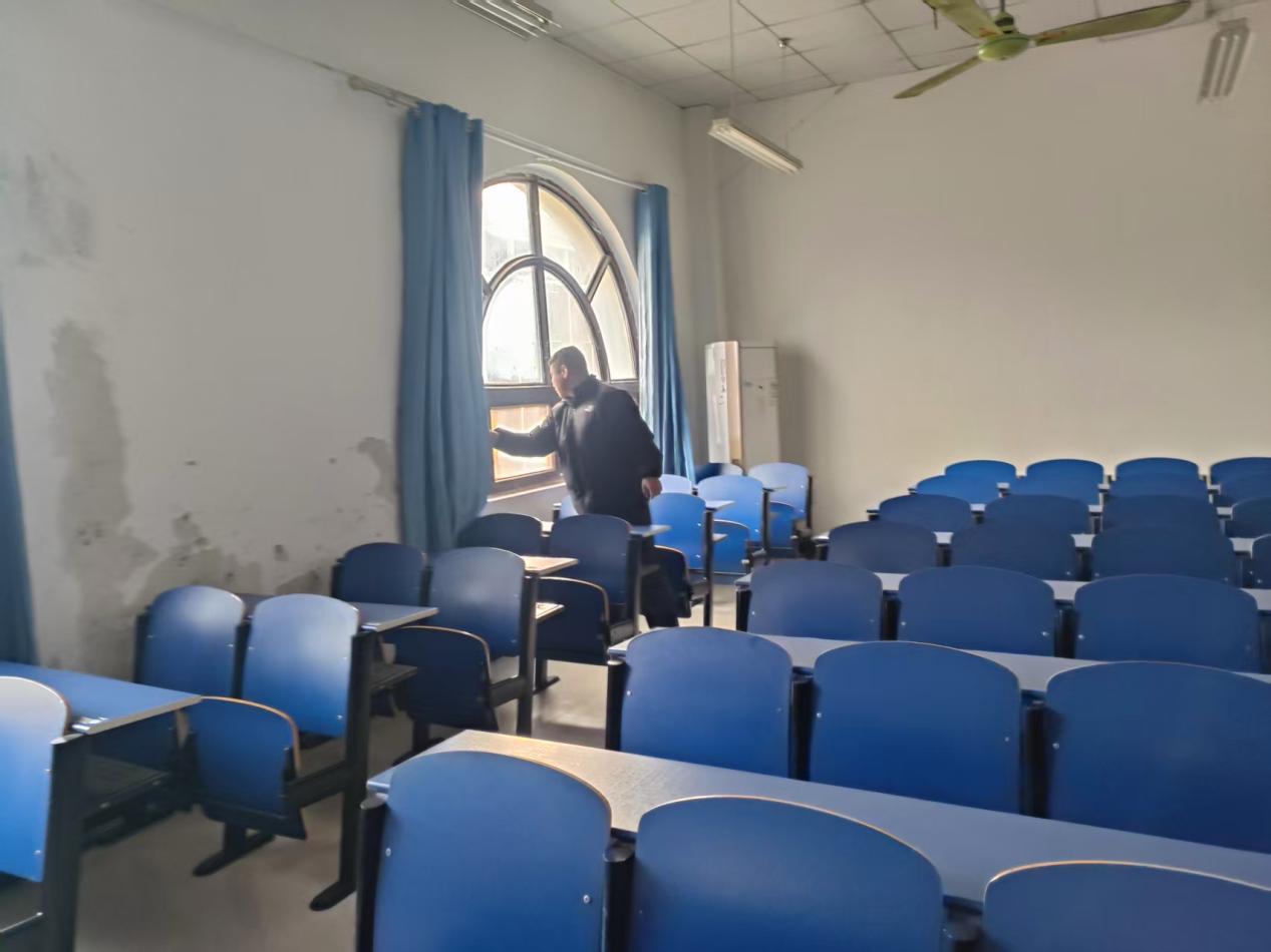 6e8877368f847e872f8f8015b02542c